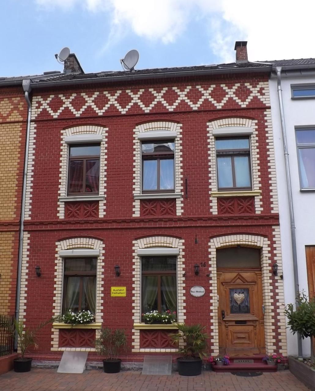 Hotel Boardinghouse Castell Bonn Exterior foto